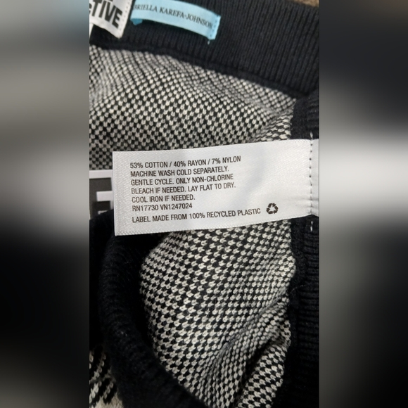 Black and White Checkered Women Shorts - Picture 7 of 9